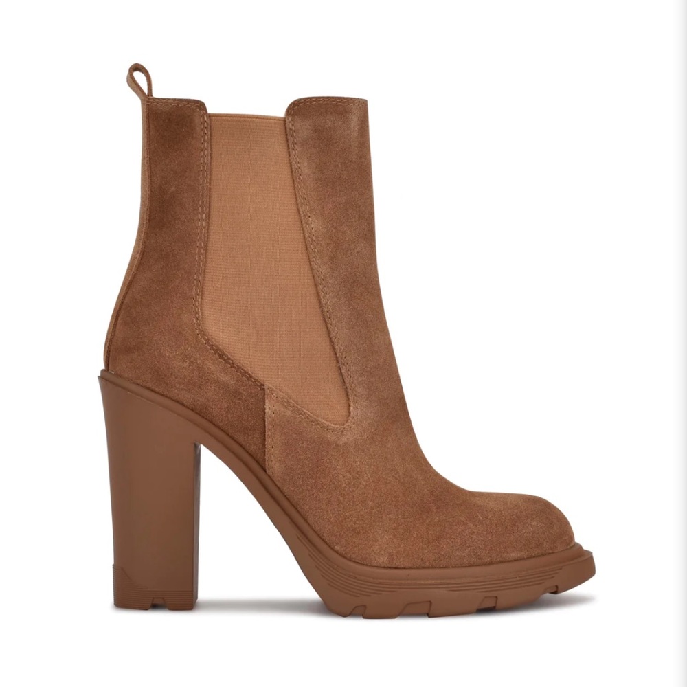 Nine West ream ankle booties